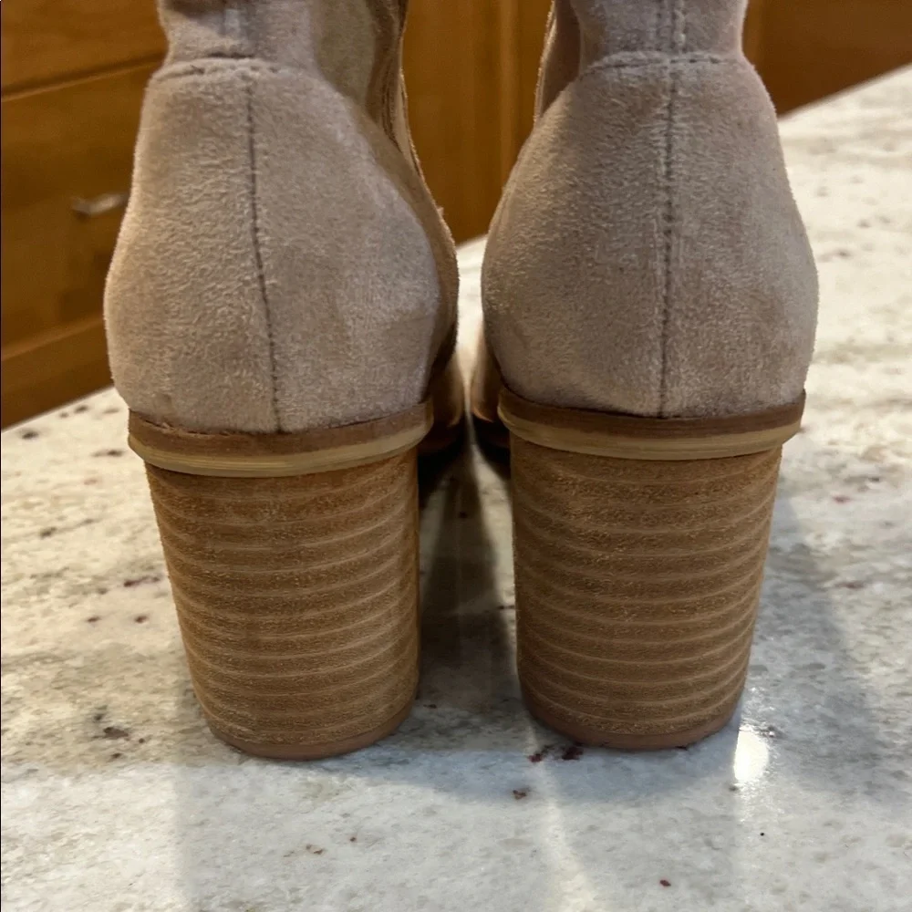 Chic Beige Over the Knee Boots